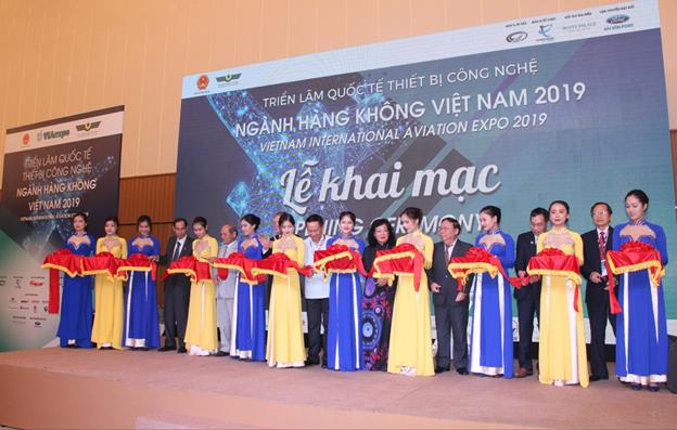 Triển lãm Quốc tế Thiết bị Công nghệ ngành Hàng không lần đầu tiên tại Việt Nam