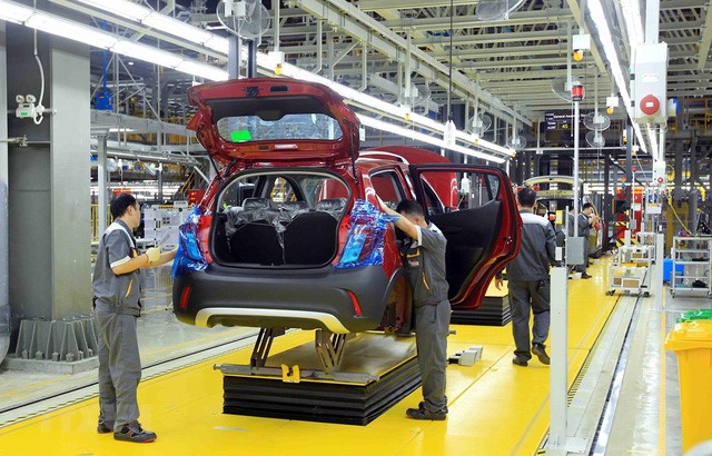 Đề xuất gia hạn thuế tiêu thụ đặc biệt hỗ trợ sản xuất ô tô trong nước năm 2022