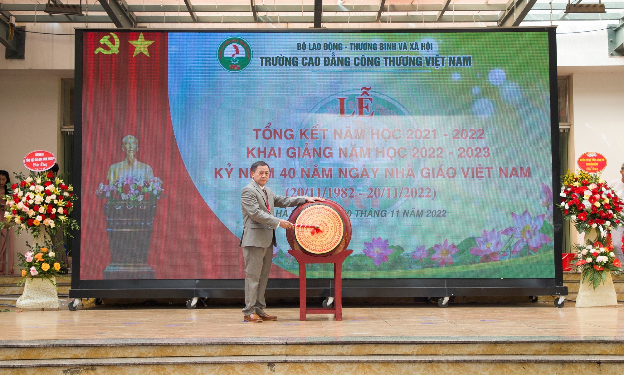 Trường Cao đẳng Công thương Việt Nam: Tiếp tục đổi mới, khẳng định niềm tin của nhân dân