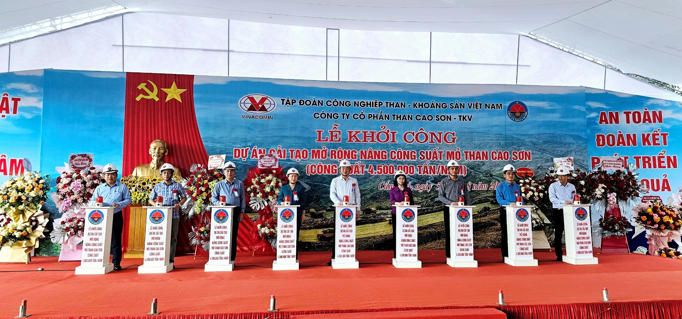 Khởi công Dự án cải tạo mở rộng nâng công suất mỏ than Cao Sơn 1.829 tỷ đồng