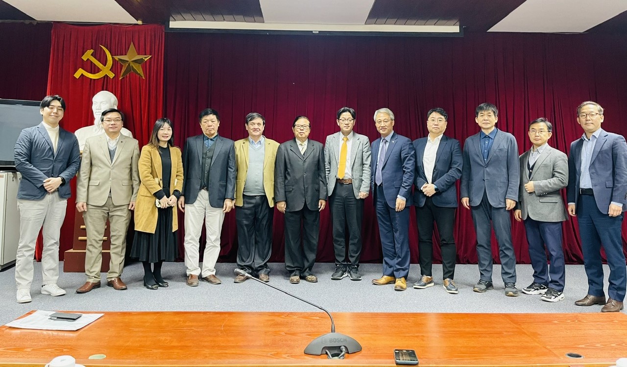 Tổng hội Cơ khí Việt Nam làm việc với Innobiz (Hàn Quốc) về đổi mới công nghệ cho doanh nghiệp cơ khí