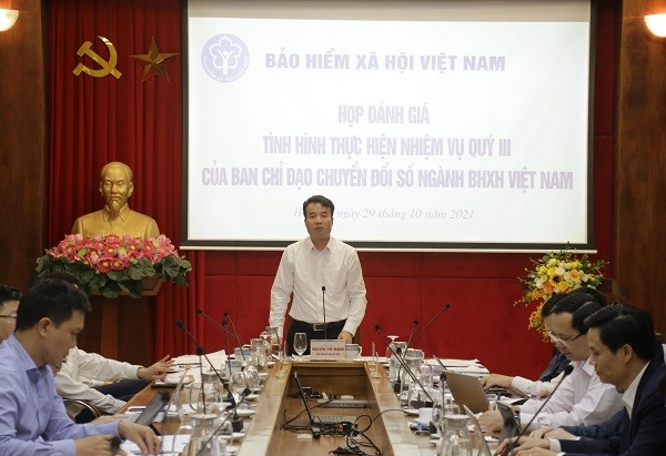 Chuyển đổi số ngành BHXH Việt Nam: Cải tiến nhanh gọn, thuận tiện cho người dân